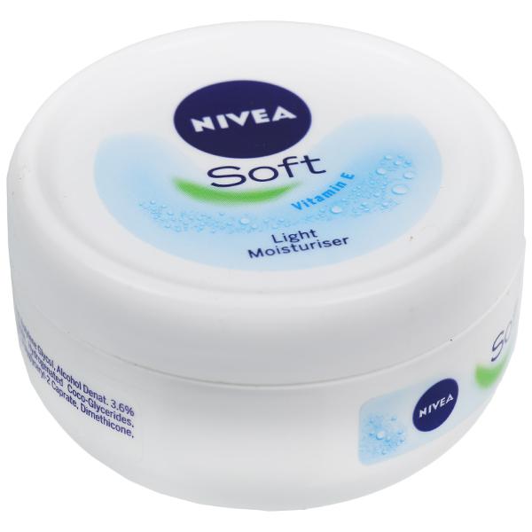 Nivea Soft Light Moisturiser(White) - 100 ml