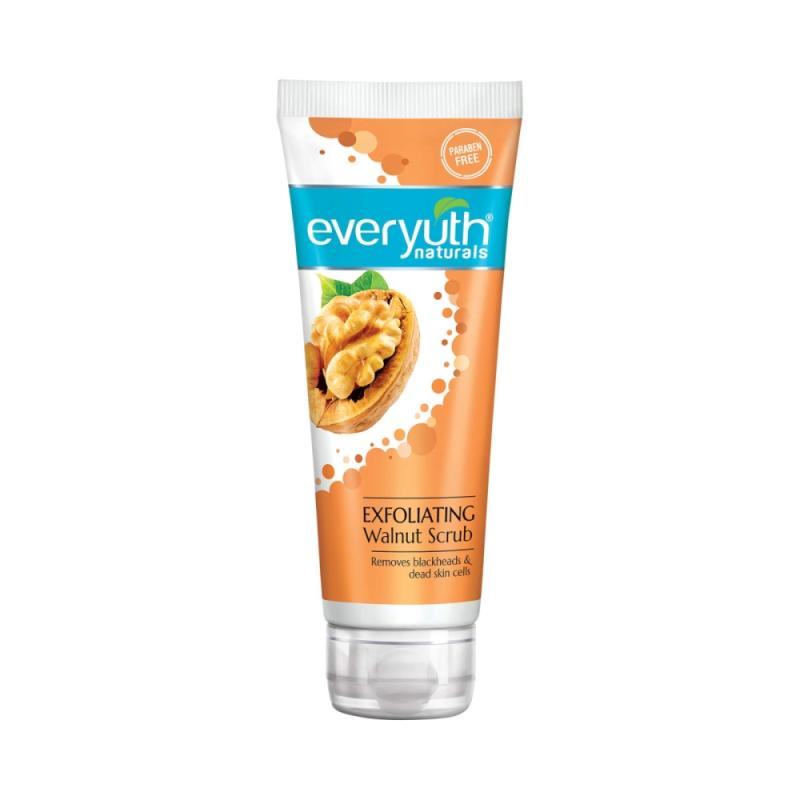 Everyuth Exfoliating Walnut Scrub - 50 g